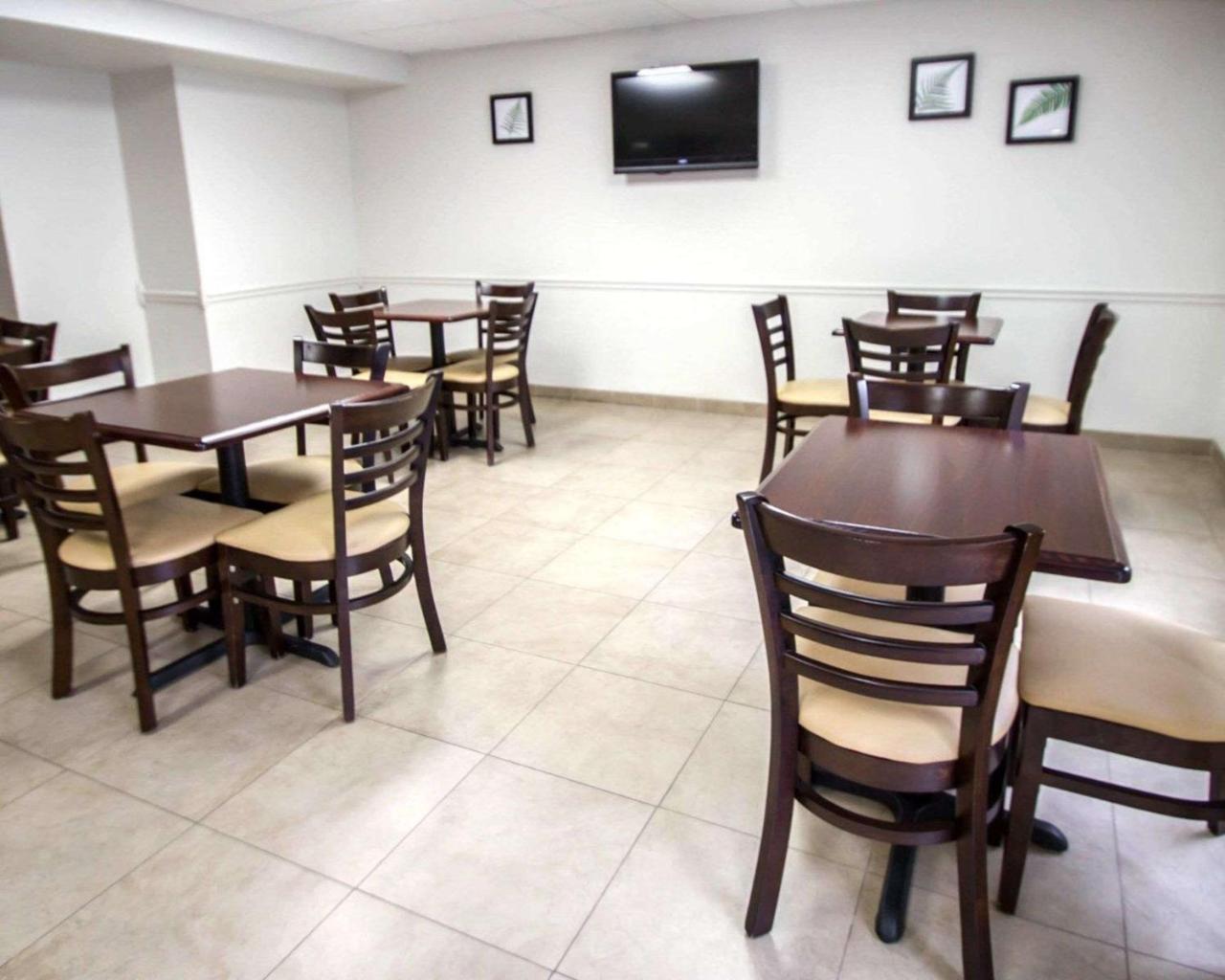 Sleep Inn & Suites Riverfront 埃伦顿 外观 照片